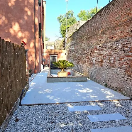 Small With Private Garden Apartment *